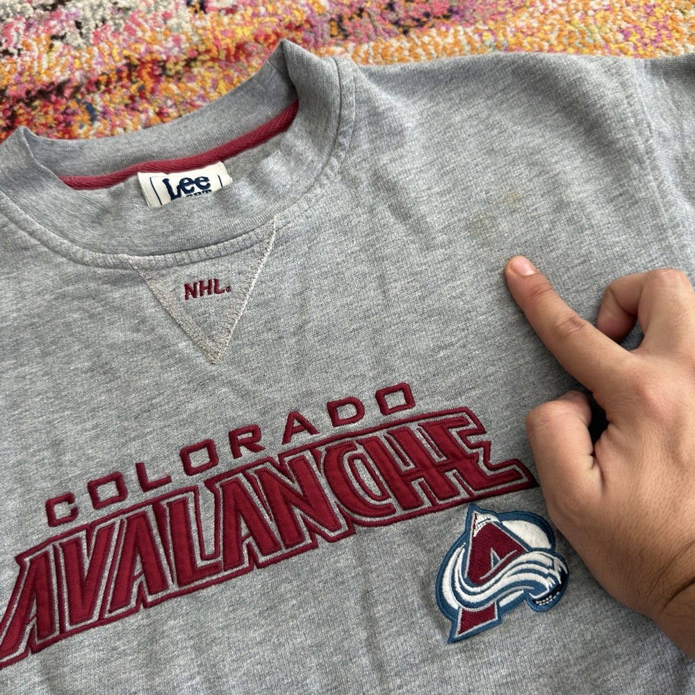 Vintage 90s Lee Sport NHL Colorado Avalanche Embroidered Crewneck Large - Picture 5 of 9